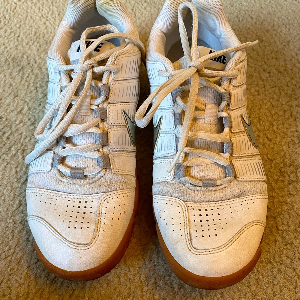 Nike Multicourt 9 Tennis Shoe